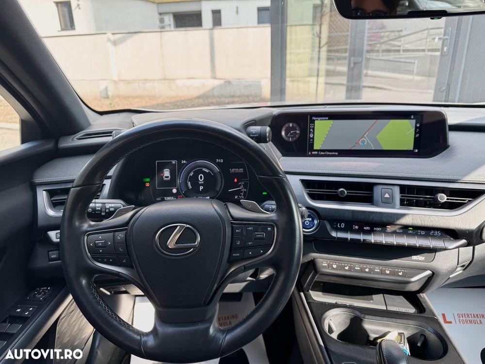 Lexus UX 300e Luxury Line - 7