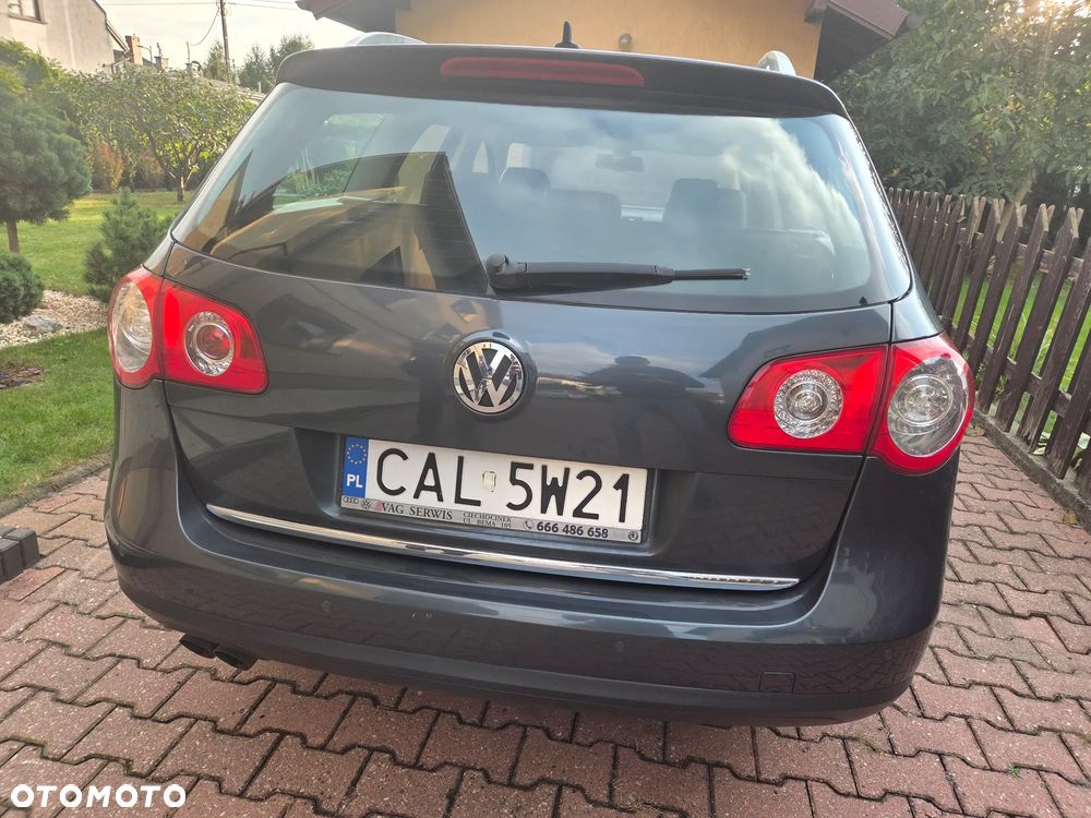 Volkswagen Passat 2.0 TDI Highline DSG - 4