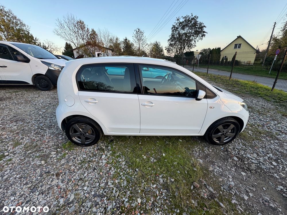 Volkswagen up! 1.0 high EU6 - 4