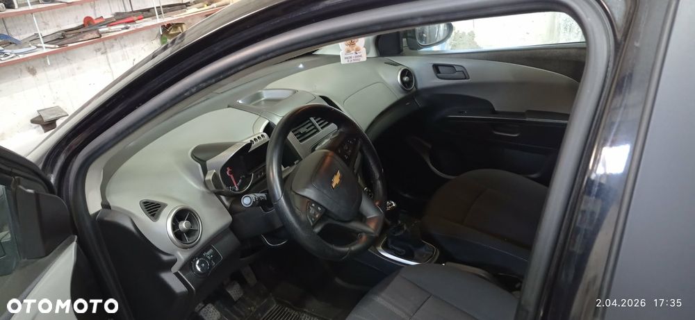 Chevrolet Aveo 1.4 LT - 14