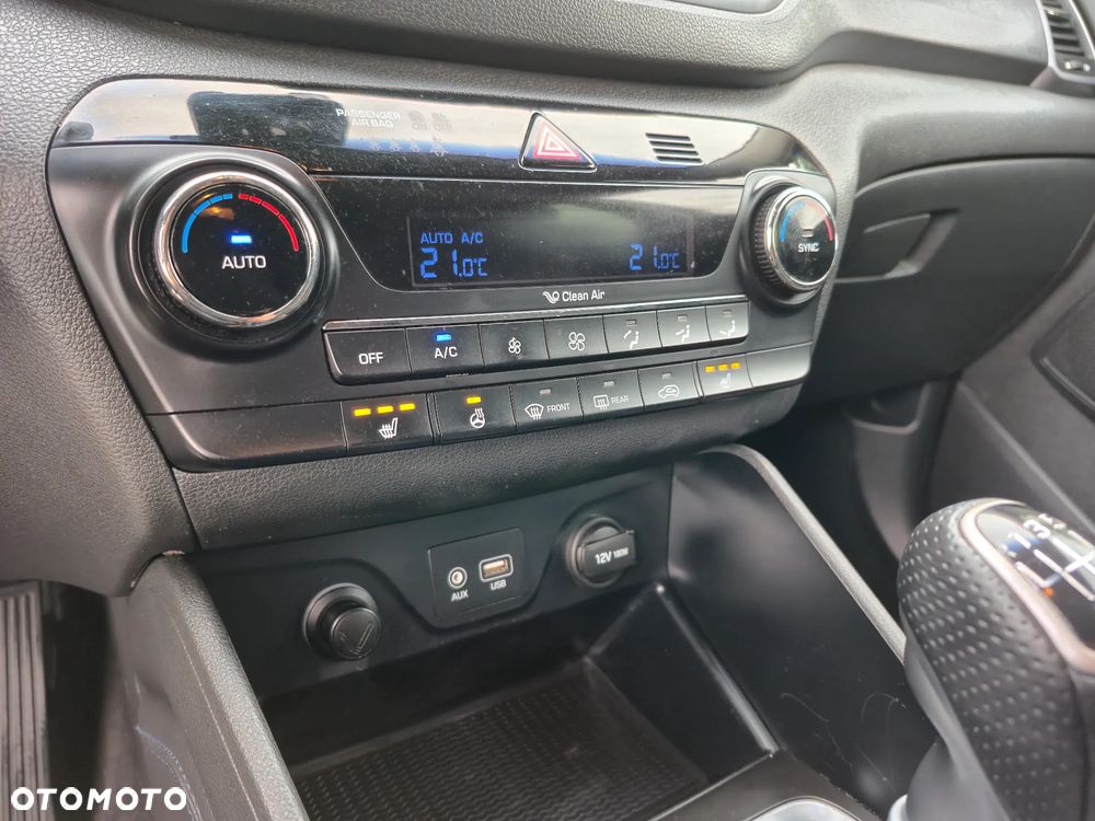 Hyundai Tucson 2.0 CRDi 4WD Advantage - 27
