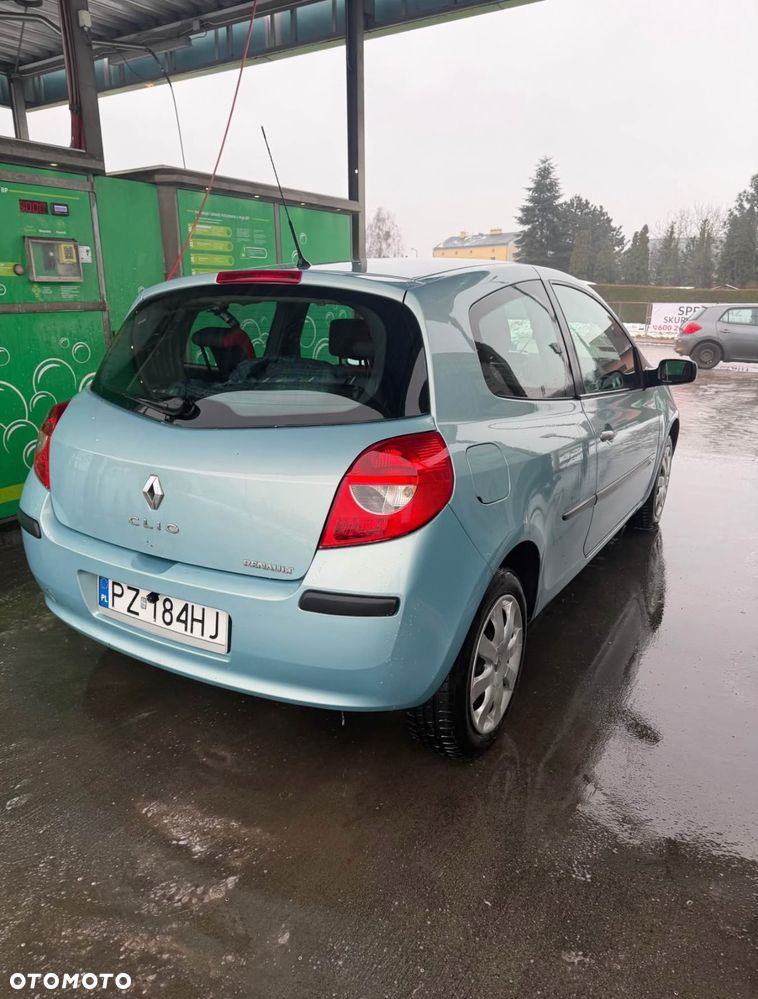 Renault Clio - 4
