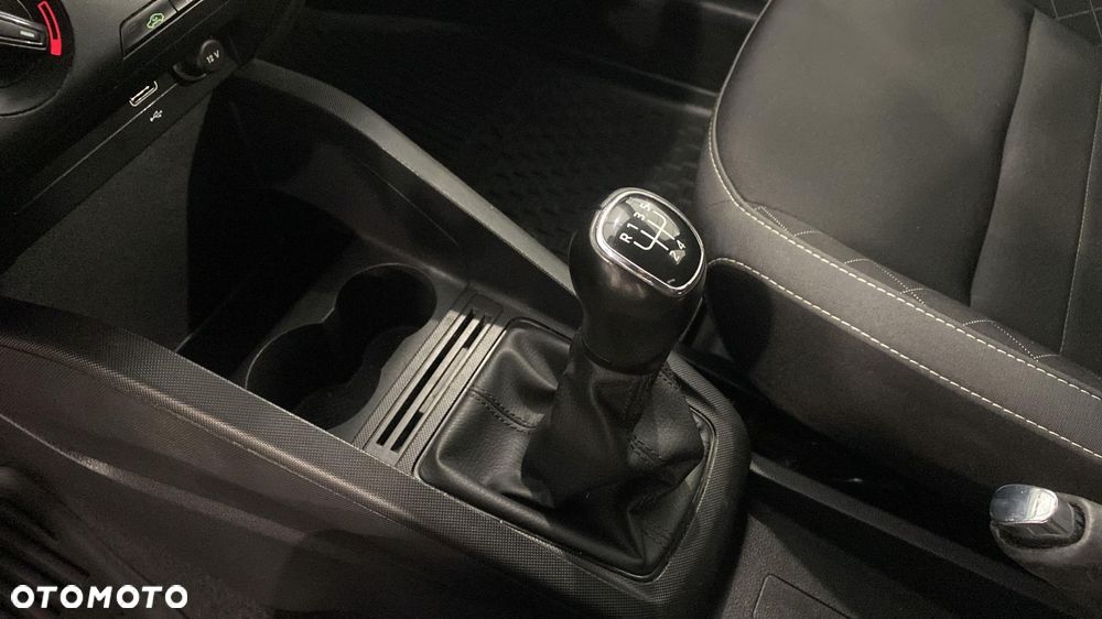 Skoda Fabia 1.0 TSI Ambition - 19