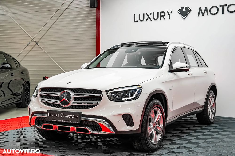 Mercedes-Benz GLC 300 e 4Matic 9G-TRONIC - 17