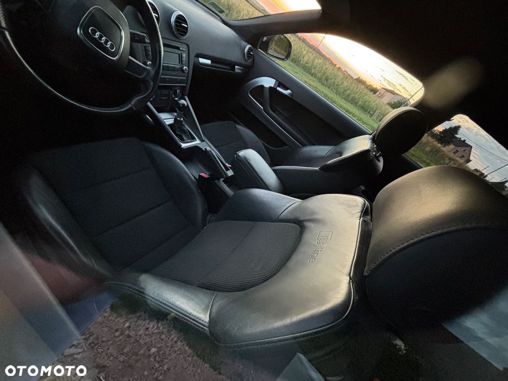 Audi A3 3-drzwiowe 1.4 TFSI Attraction - 5