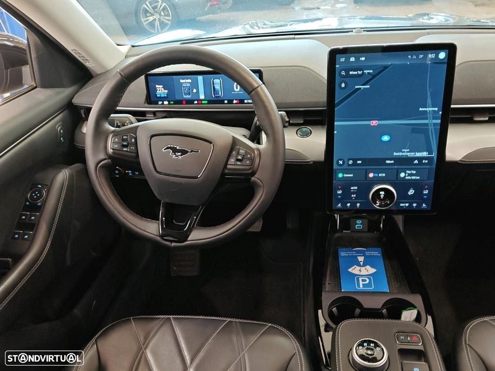 Ford Mustang Mach-E 75.7 kWh Base - 5