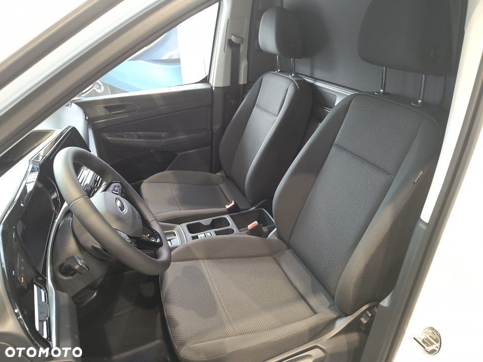 Ford Transit Connect - 8