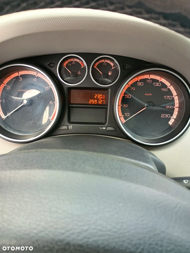 Peugeot 308 - 9