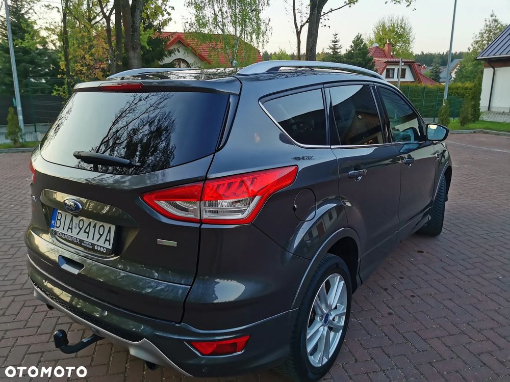 Ford Kuga 1.5 EcoBoost 2x4 Titanium - 33