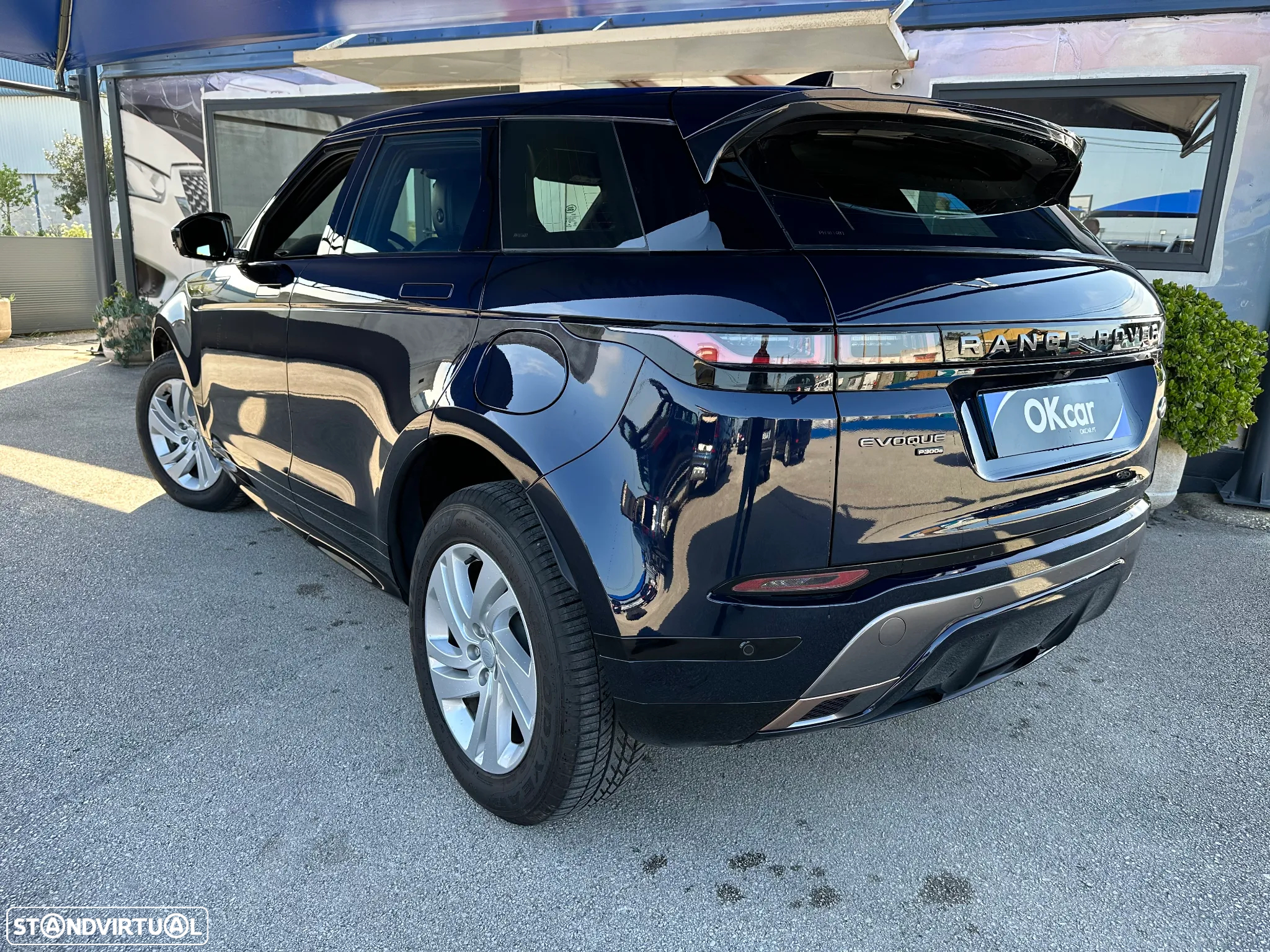 Land Rover Range Rover Evoque 1.5 P300e AWD R-Dynamic S Auto - 2