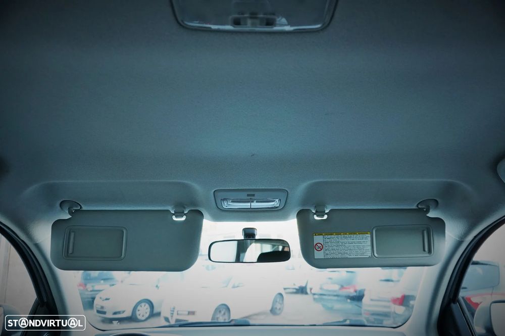 Toyota Urban Cruiser 1.33 4x2 Town - 22