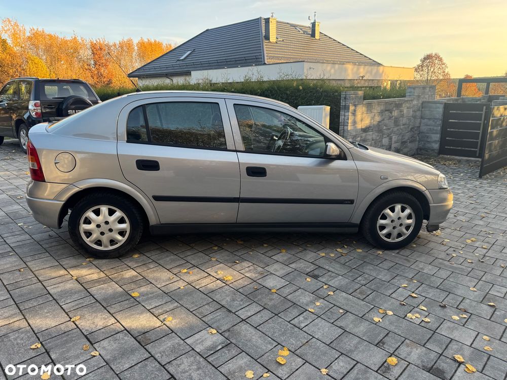 Opel Astra - 6