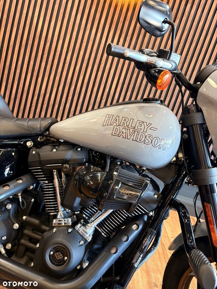Harley-Davidson Softail Low Rider - 25