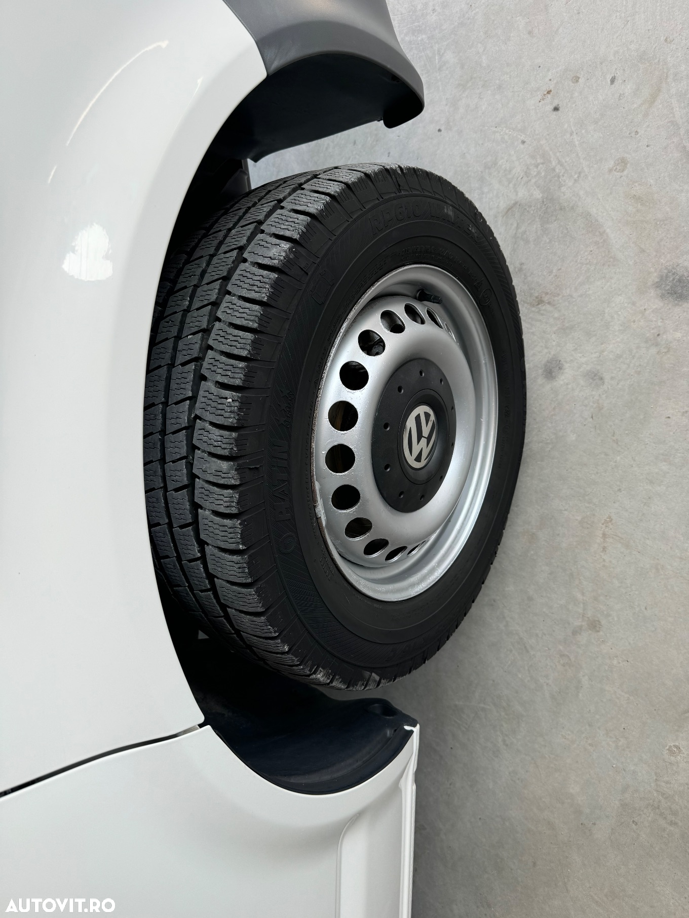 Volkswagen Transporter - 24