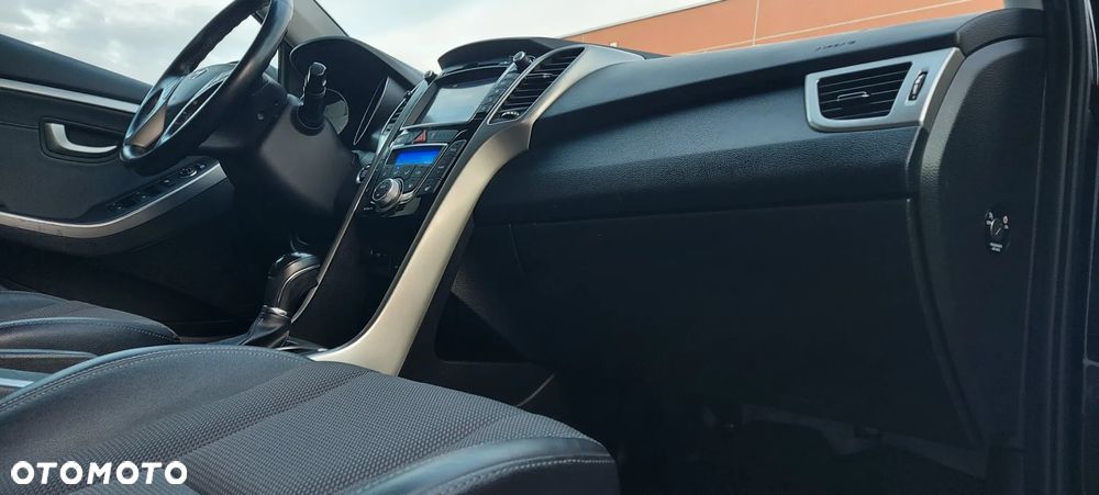 Hyundai i30 1.6 CRDi Premium - 30