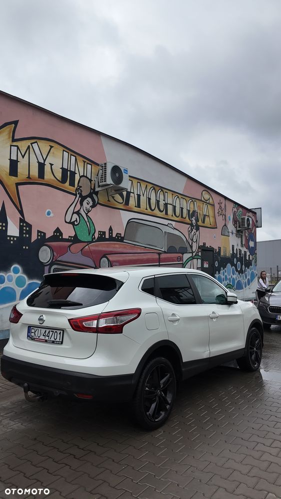Nissan Qashqai 1.6 DCi N-Connecta Xtronic EU6 - 3