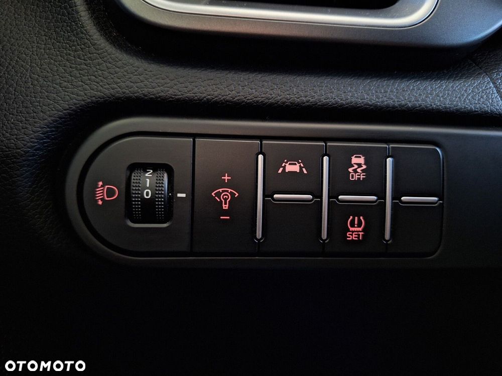 Kia Ceed 1.6 CRDi mHEV M - 39