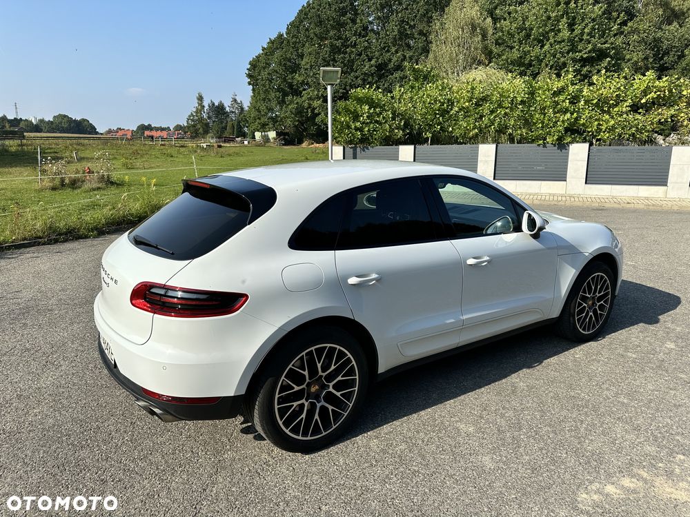 Porsche Macan - 3
