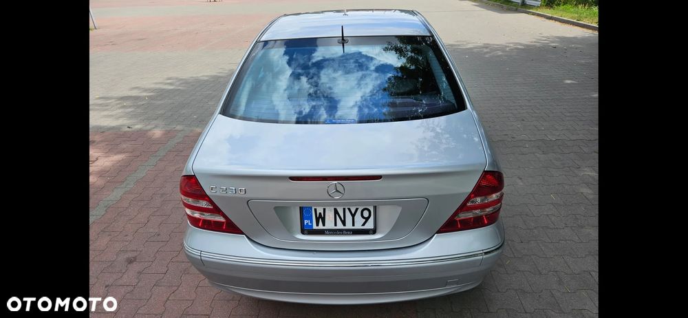 Mercedes-Benz Klasa C 230 7G-TRONIC Avantgarde - 18