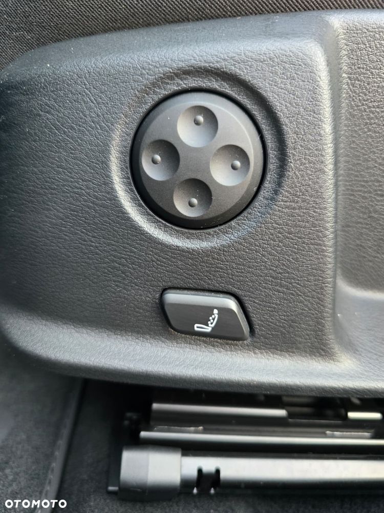 Audi A4 Avant 40 TDI S tronic advanced - 30