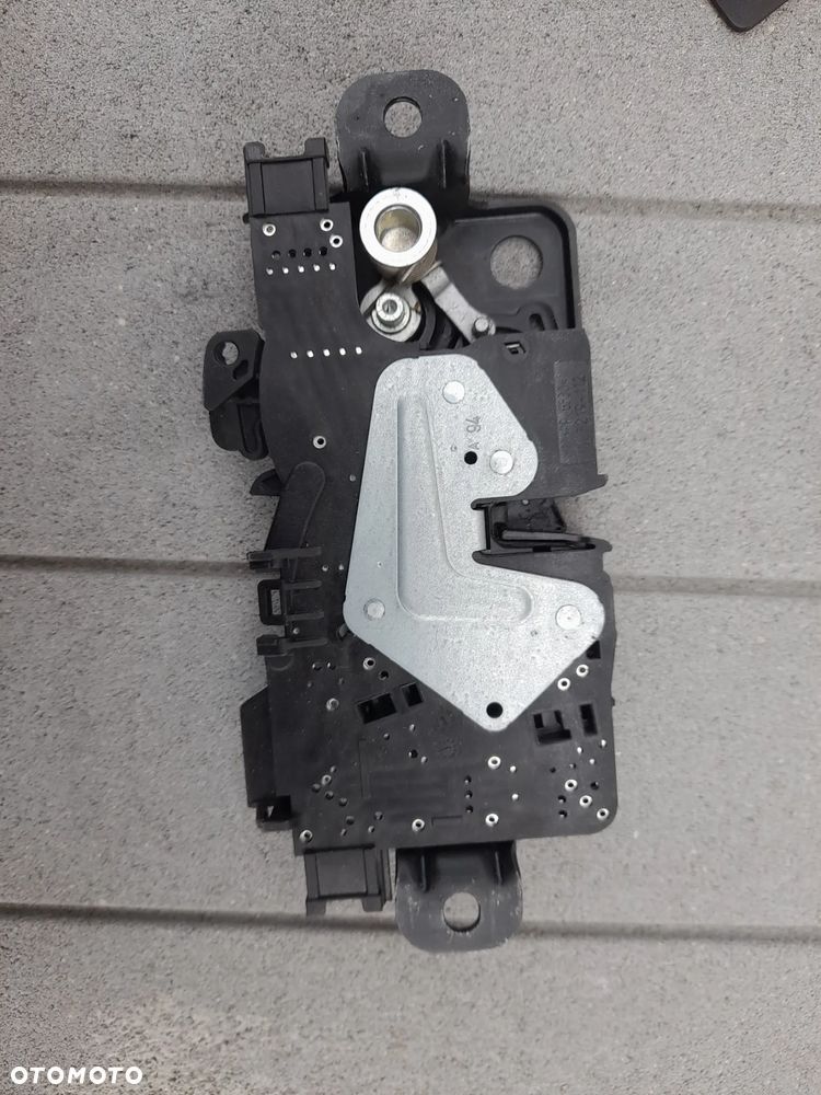 BMW X3 G01 ZAMEK DOCIĄG KLAPY TYLNEJ UK735711219 - 5