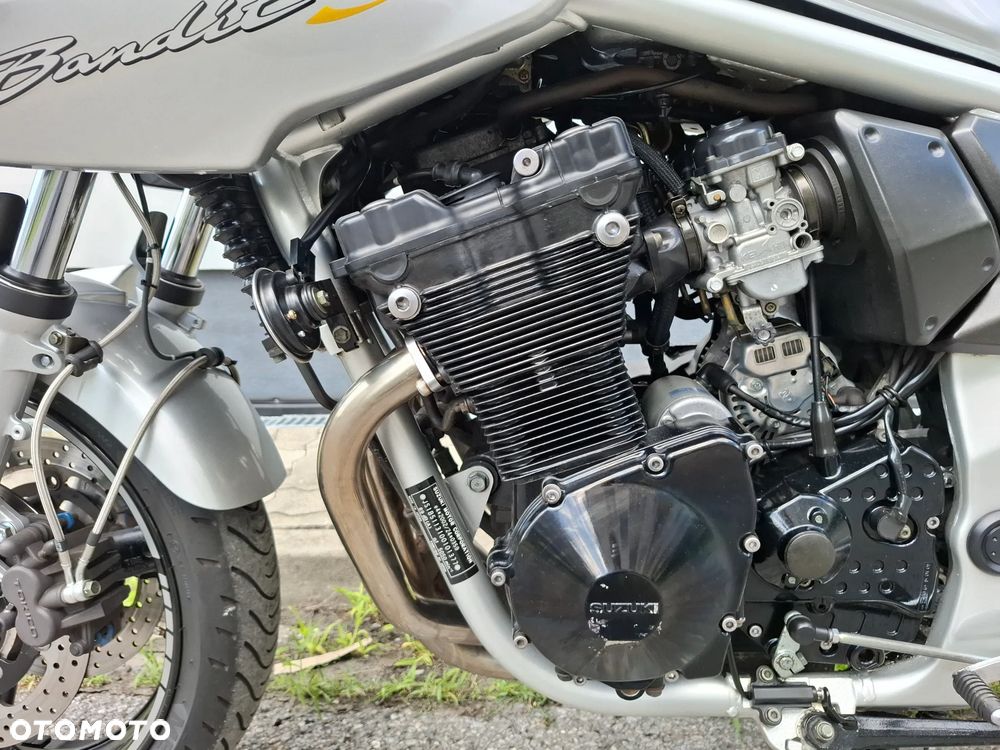 Suzuki Bandit - 31