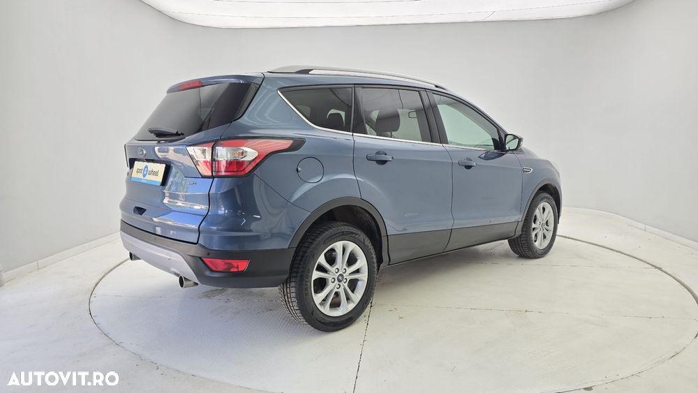 Ford Kuga - 7