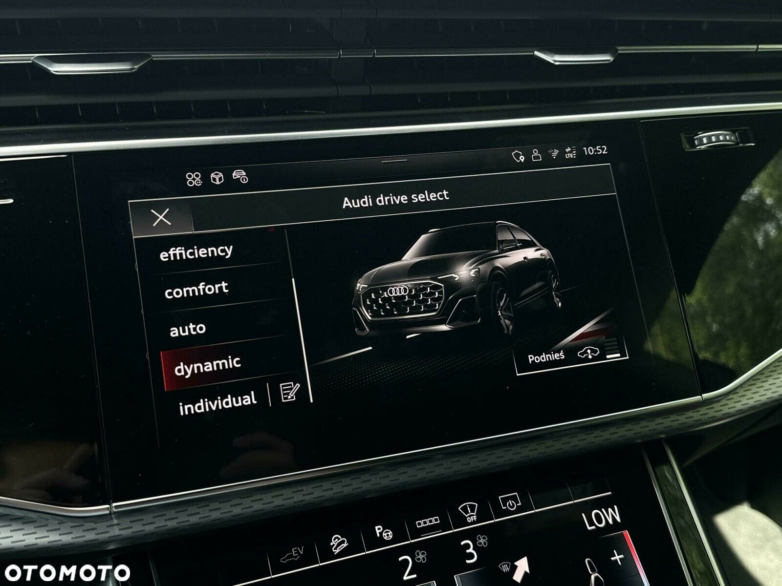 Audi Q8 - 25