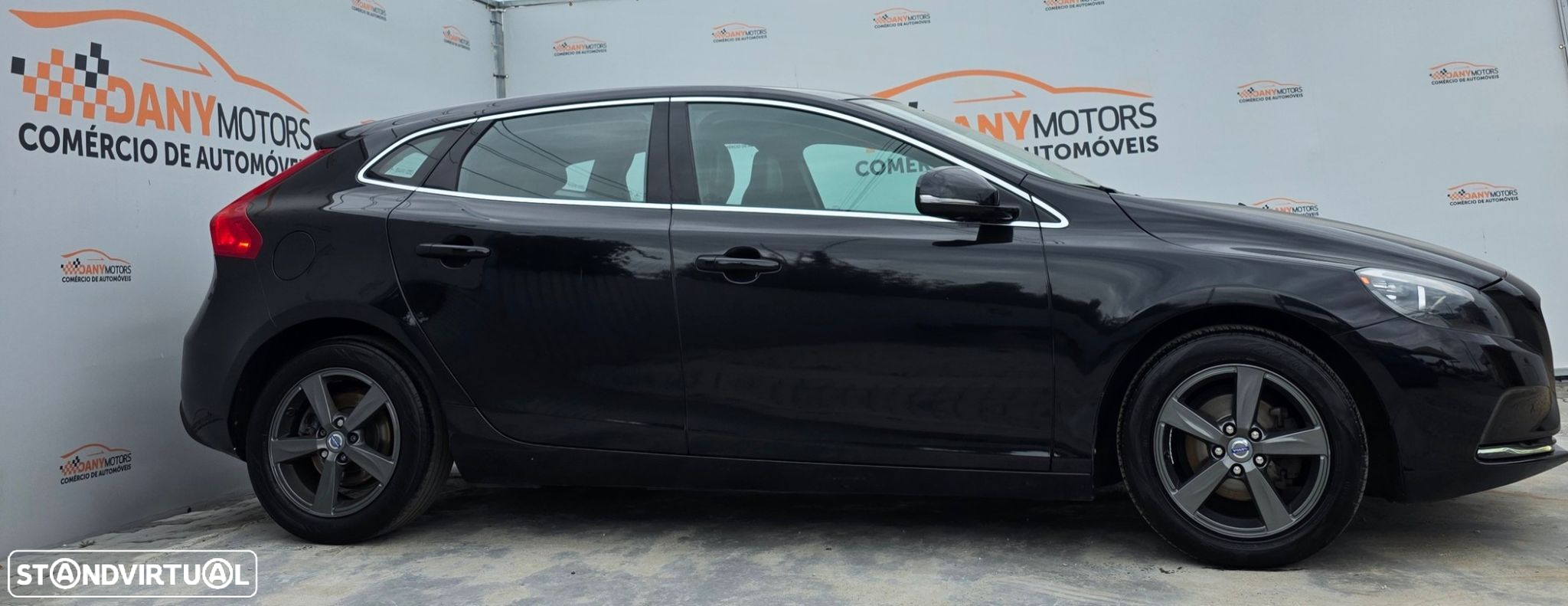 Volvo V40 1.6 D2 Momentum - 5