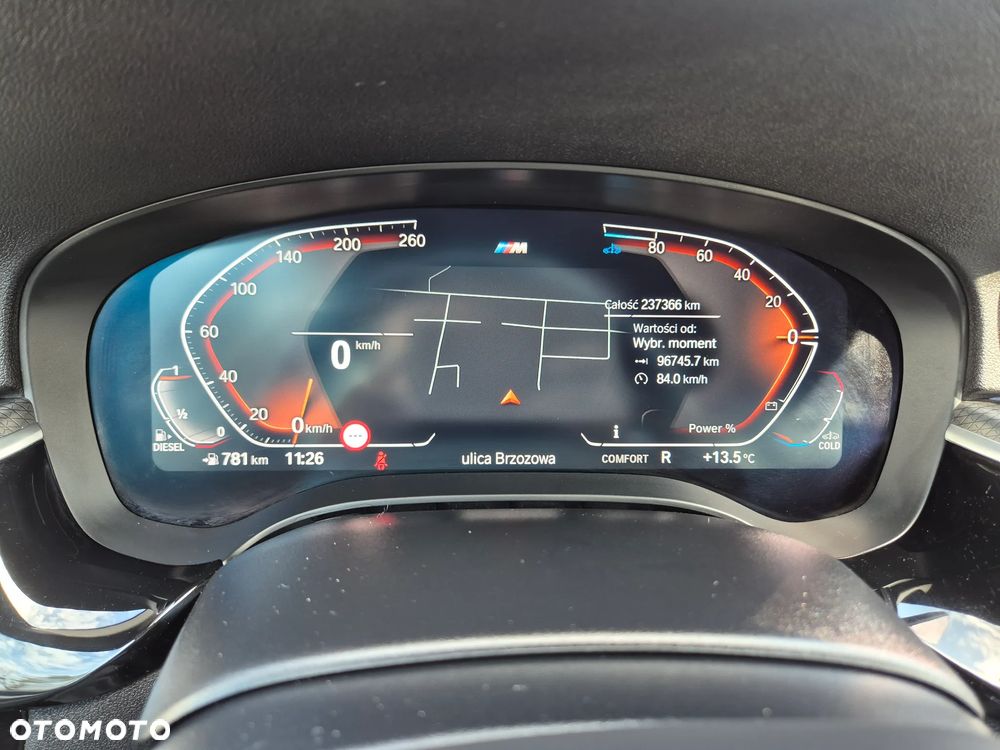 BMW Seria 5 520d M Sport - 10