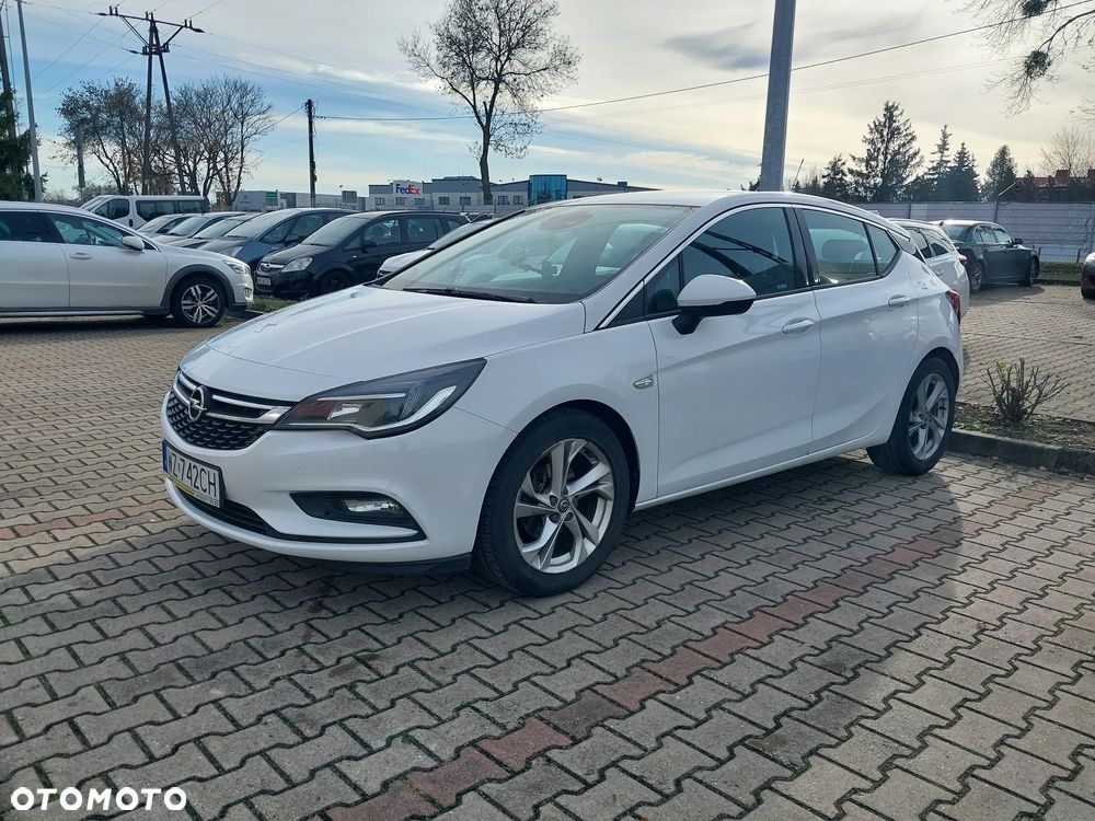Opel Astra 1.6 CDTI DPF ecoFLEX Start/Stop Exklusiv - 2