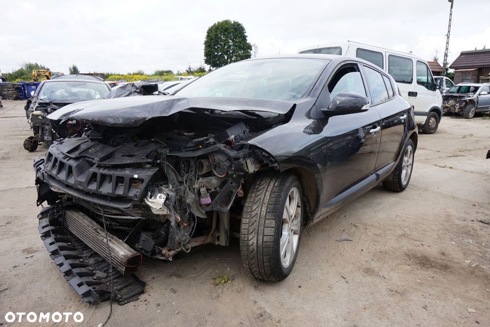 RENAULT MEGANE III PH1 5D HB 2009 NV676 1.9 DCI F9Q870 130KM ND4001 CZARNY na części - 1