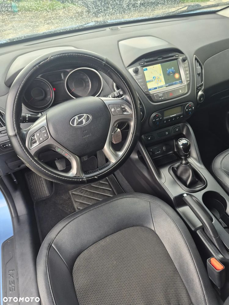 Hyundai ix35 1.7 CRDi 2WD Fifa World Cup Edition - 10