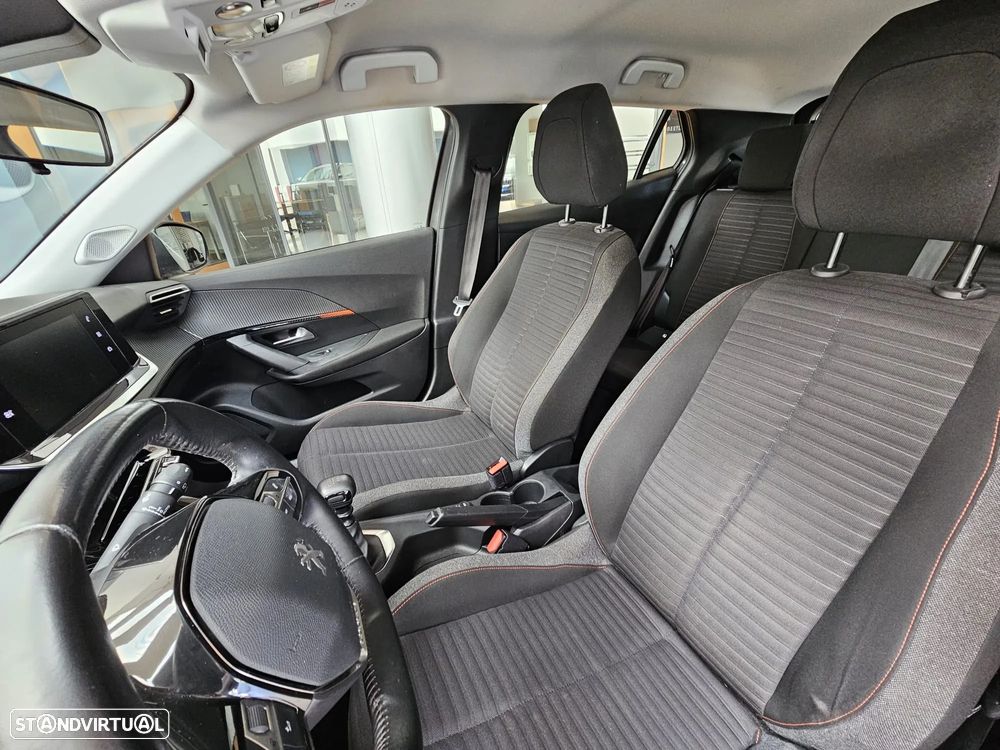 Peugeot 2008 1.2 PureTech Active - 6