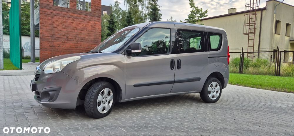 Opel Combo - 1