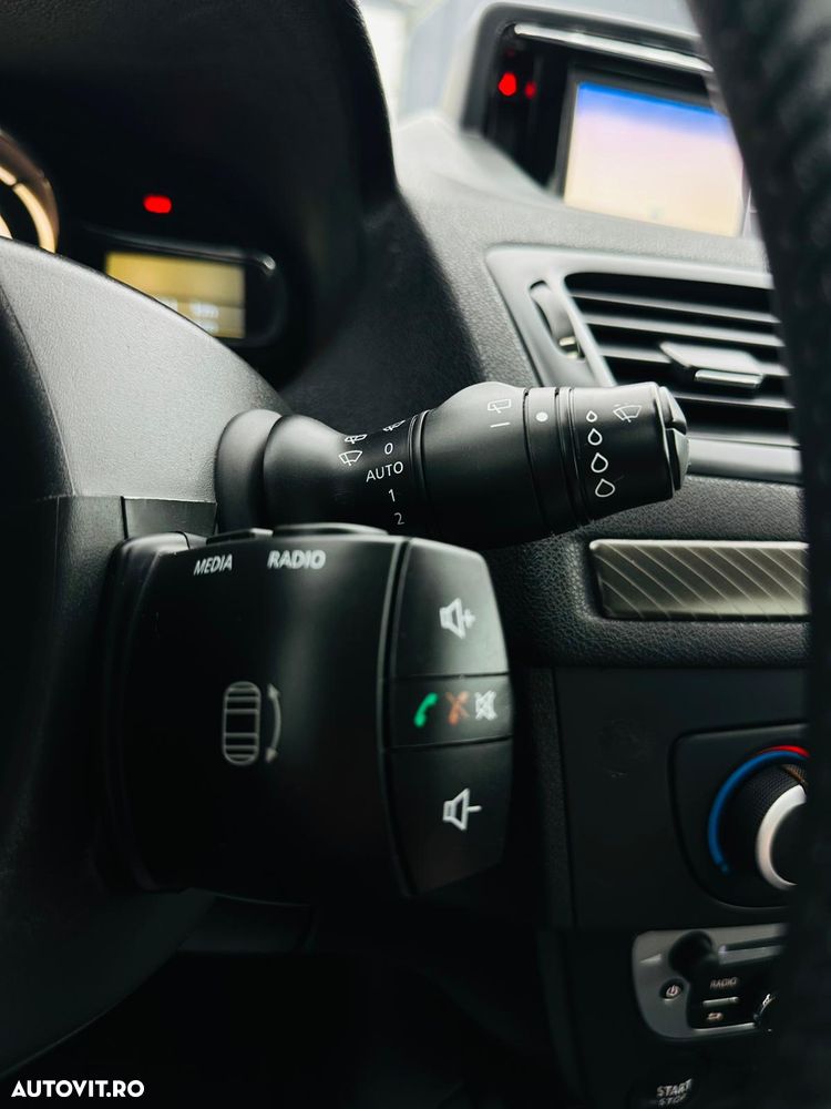 Renault Megane dCi 110 FAP Expression - 25