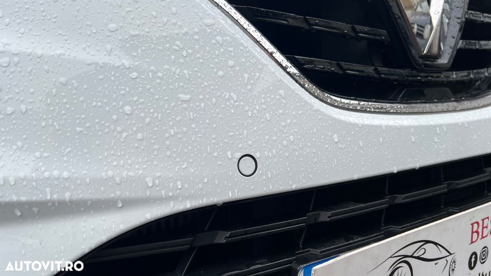 Renault Megane TCE 140 GPF Zen - 15