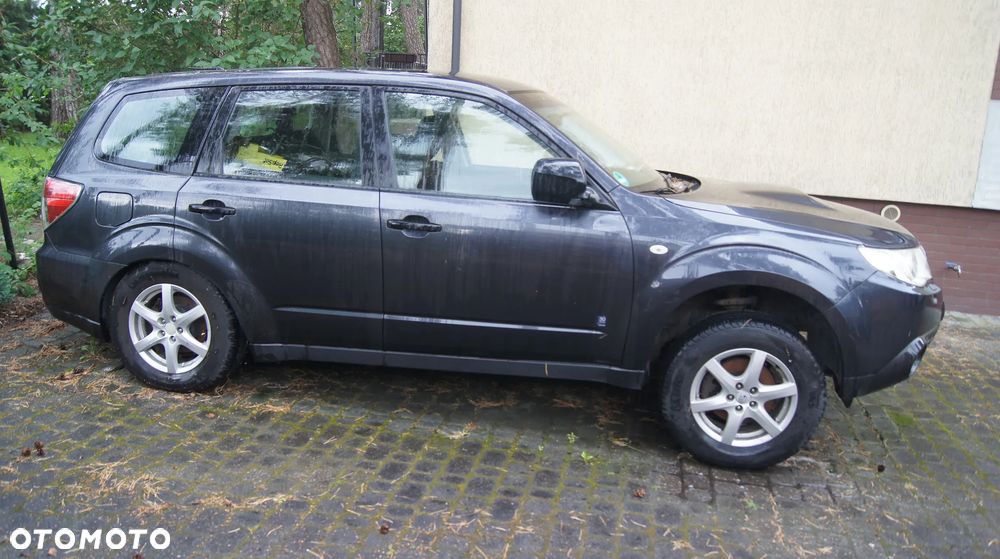 Subaru Forester 2.0D VR 000 Euro5 - 15
