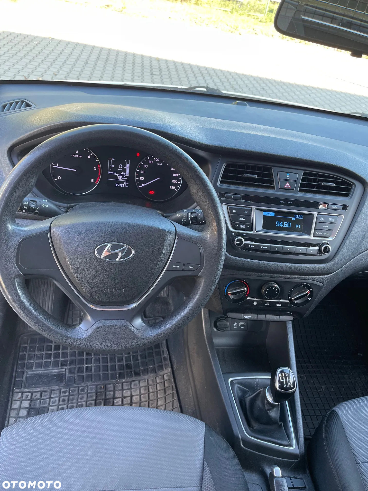 Hyundai i20 - 8