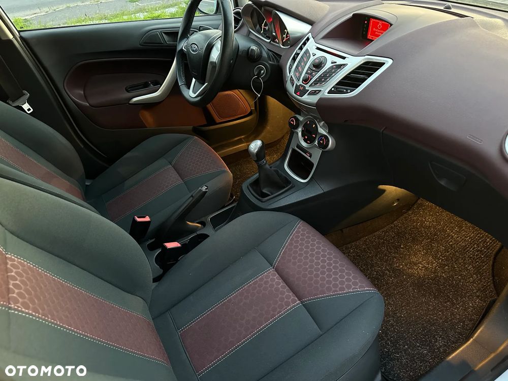 Ford Fiesta 1.4 Titanium - 7