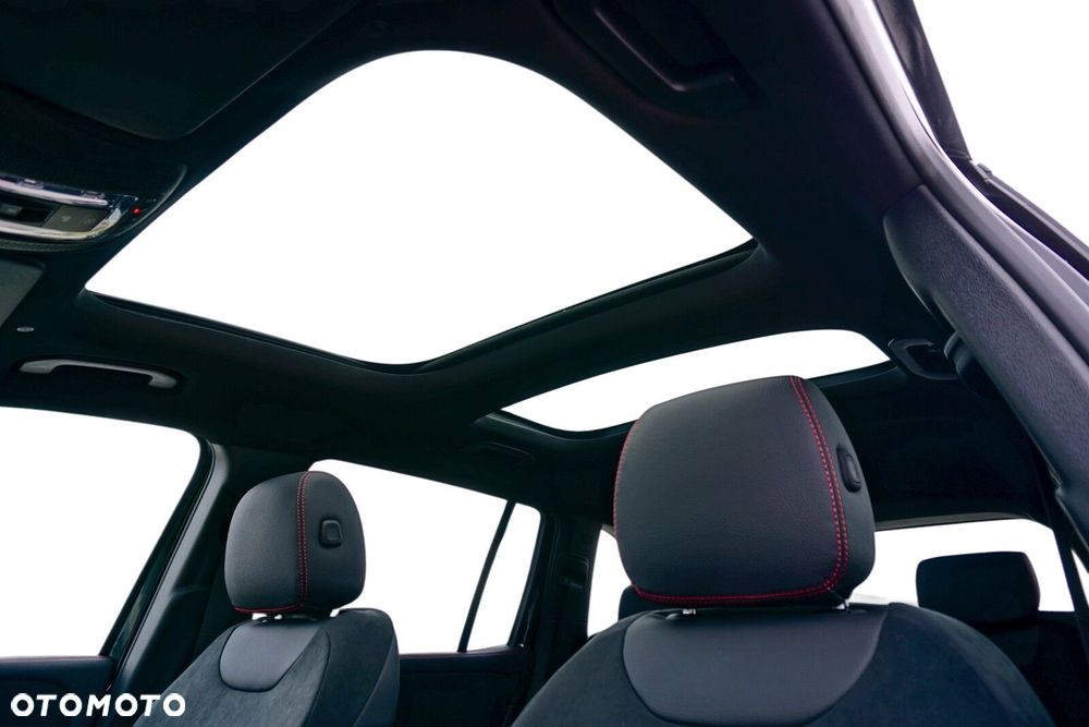 Mercedes-Benz GLB 200 AMG Line 7G-DCT - 11