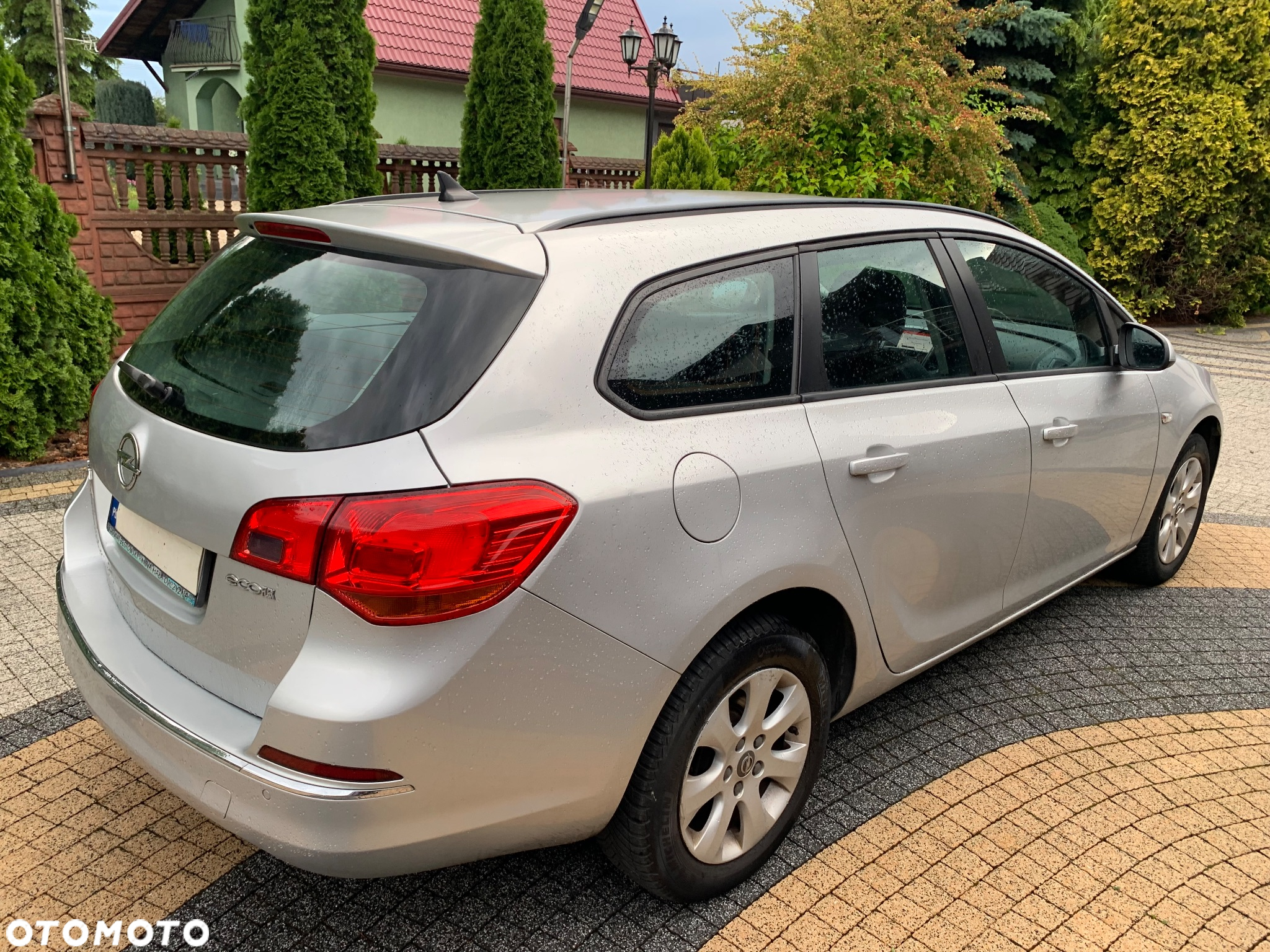 Opel Astra IV 1.6 CDTI Enjoy - 10