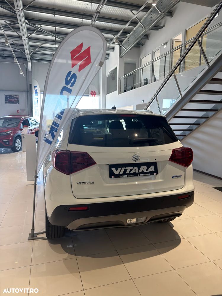 Suzuki Vitara 1.4 Boosterjet 6AT MHEV Passion - 6