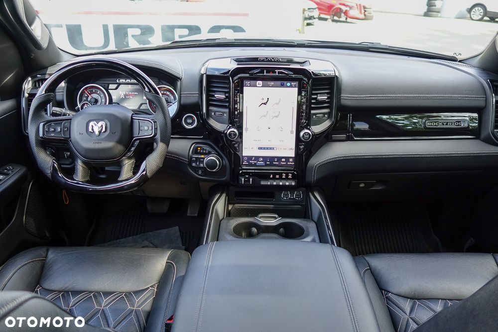 RAM 1500 5.7 Crew Cab Shortbed Laramie Sport Full - 11