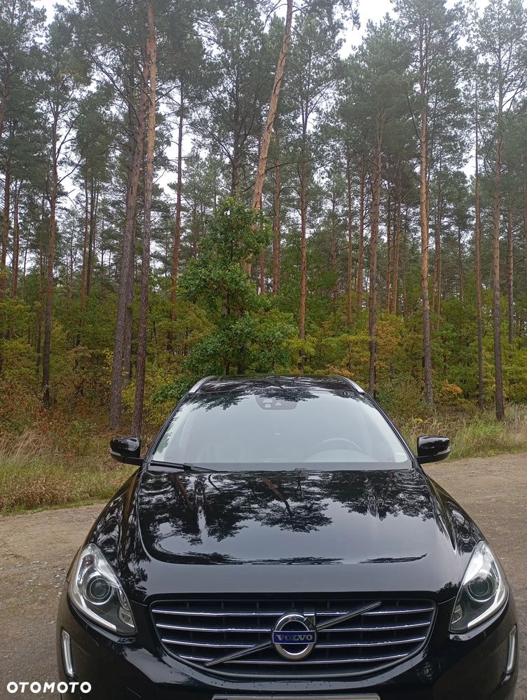 Volvo XC 60 - 4