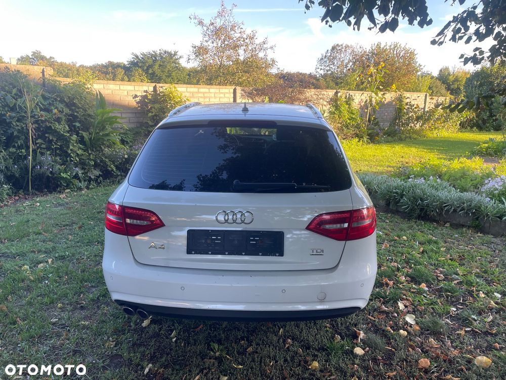 Audi A4 - 8