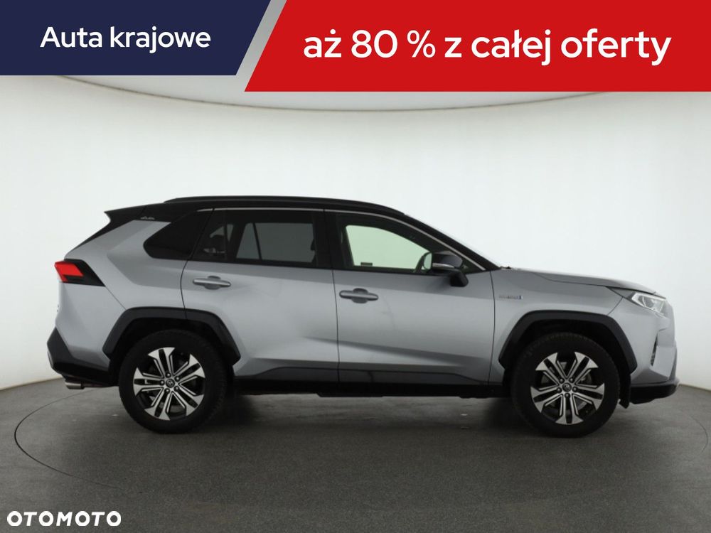 Toyota RAV4 - 8
