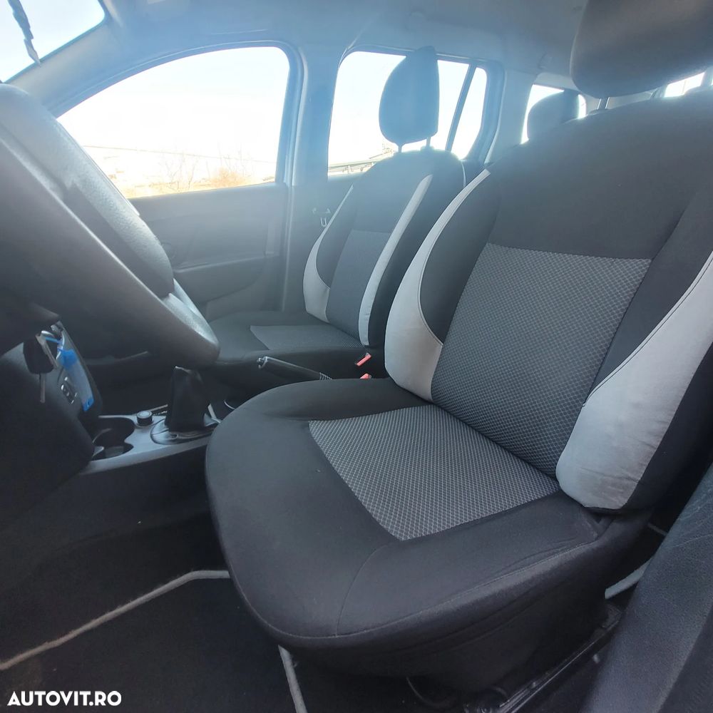 Dacia Logan 1.2 16V 75 Ambiance - 7