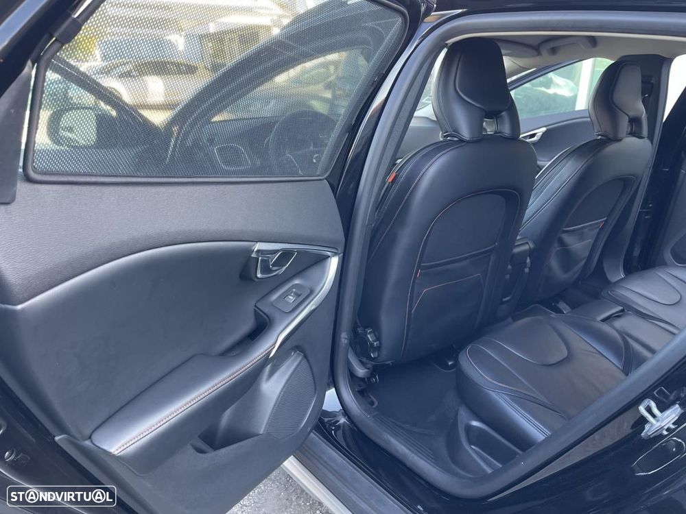 Volvo V40 Cross Country 2.0 D2 Volvo Ocean Race - 12