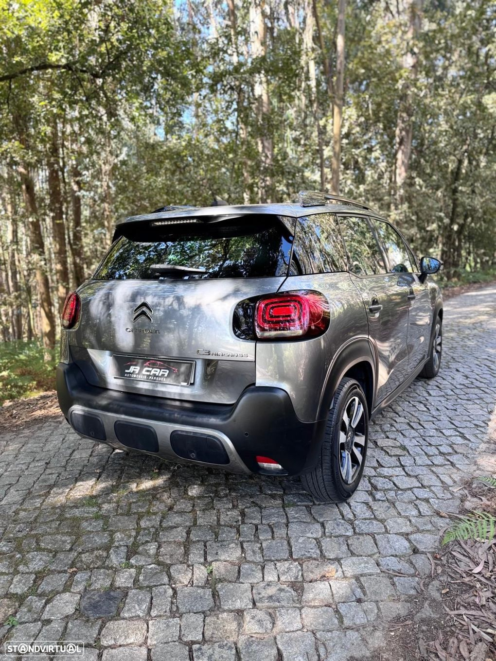 Citroën C3 Aircross 1.2 PureTech Shine - 4